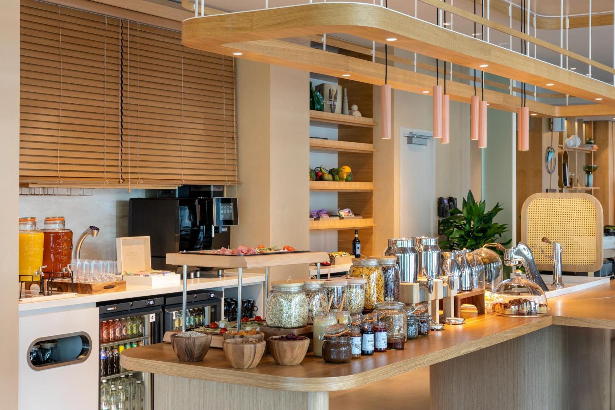 Element By Westin Wroclaw Hotel ภายนอก รูปภาพ